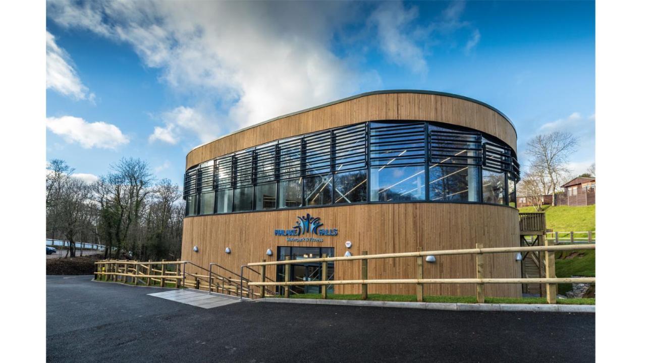 Oak Cabin With Hot-Tub & Secluded Decking - Finlake Resort & Spa - Devon Chudleigh Eksteriør bilde